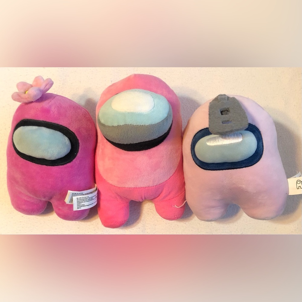 Among Us - 3 Pink Plush Crewmates - 1 with Flower, 1 Zipperhead.